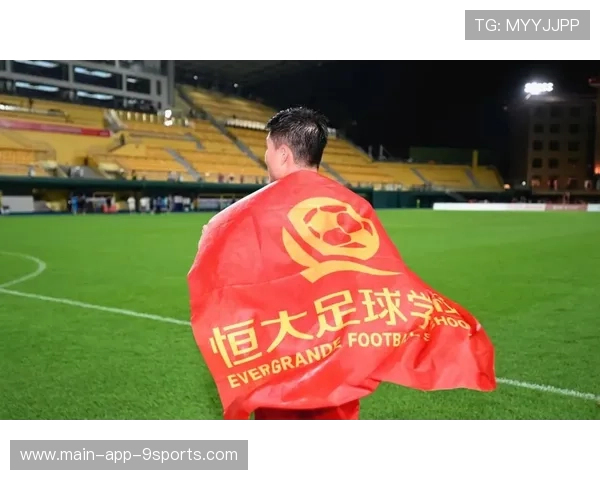 青训体系是否支持非职业路径球员的转型发展，青训体系是否支持非职业路径球员的转型发展